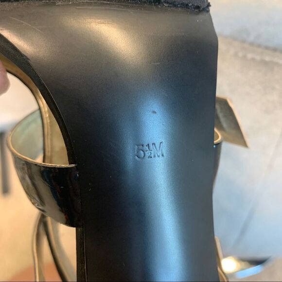 GUESS animal leopard cheetah print black patent strappy high heel sandal Sz 5.5 - Picture 8 of 10